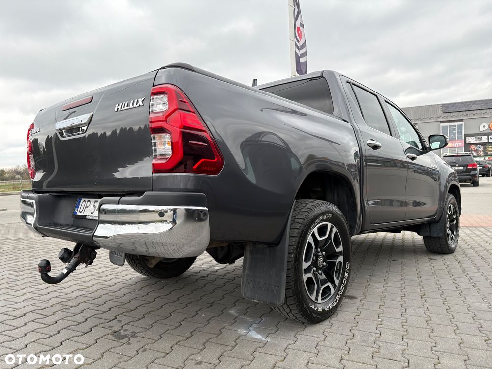 Toyota Hilux 2.8 D-4D Double Cab SR5+ 4x4 - 10