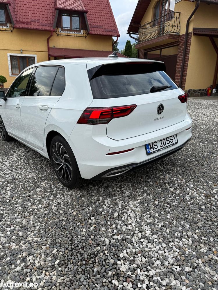 VOLKSWAGEN Golf 2021 — imagine 4