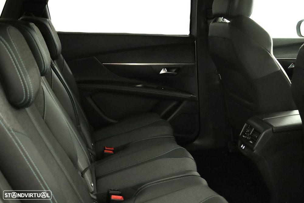 Peugeot 5008 1.2 PureTech Allure Pack EAT8 - 23