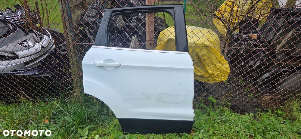 Drzwi kompletne tylne prawe Ford Kuga Mk2 5D (BDB) - 1