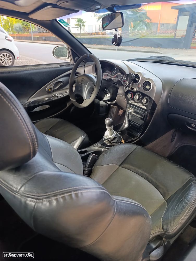 Hyundai Coupe 1.6 16V FX - 7