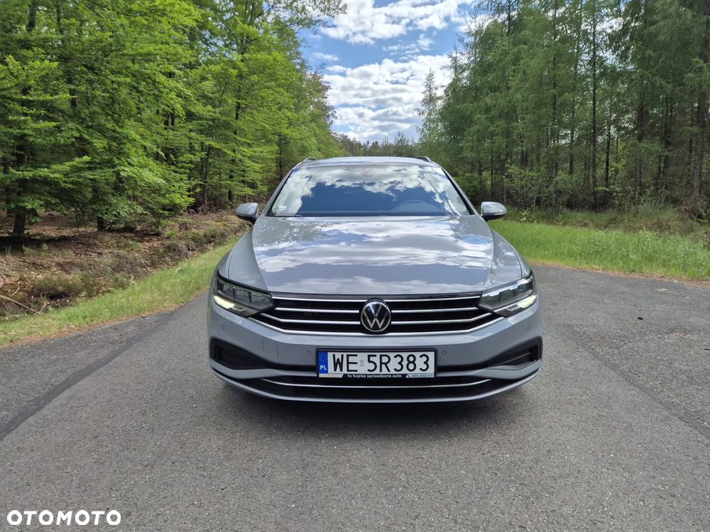 Volkswagen Passat 2.0 TSI Business DSG - 8