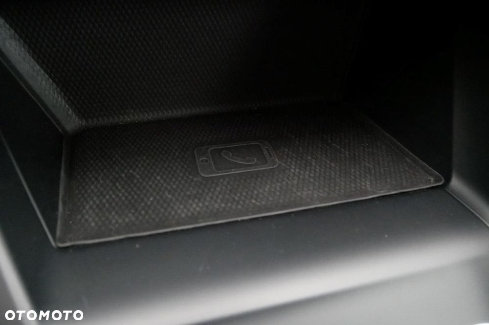 Volkswagen Golf - 19