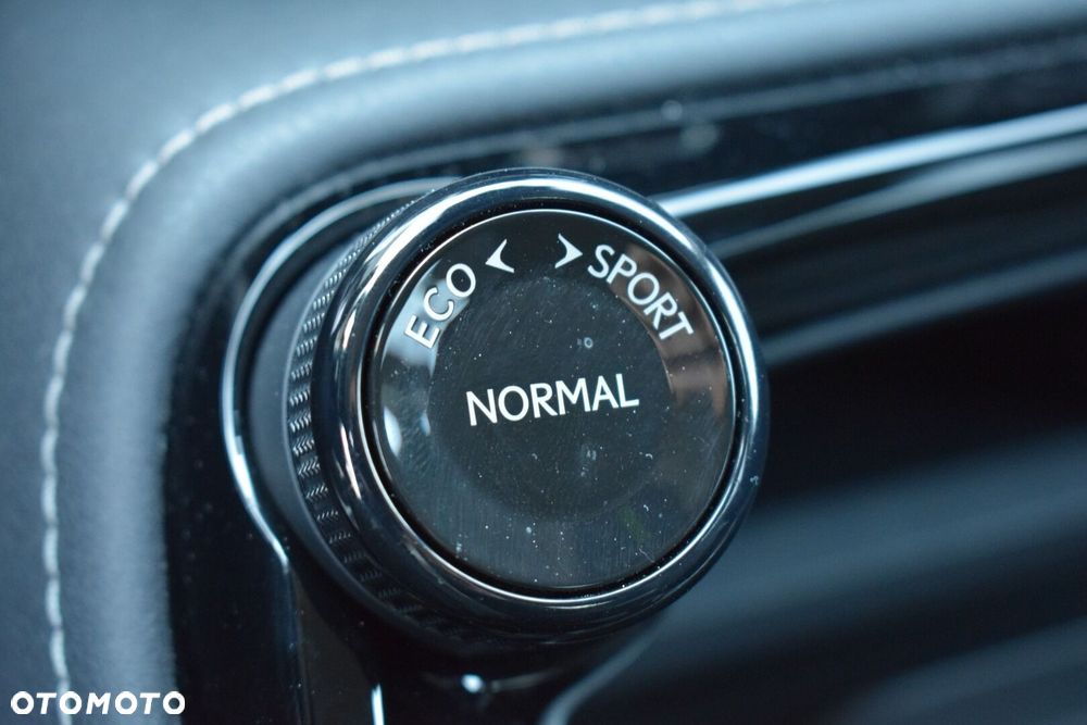 Lexus NX 350h Prestige AWD - 18