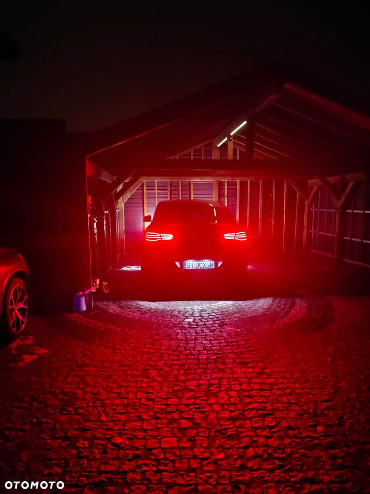 Mercedes-Benz GLE 350 d 4Matic 9G-TRONIC AMG Line - 8