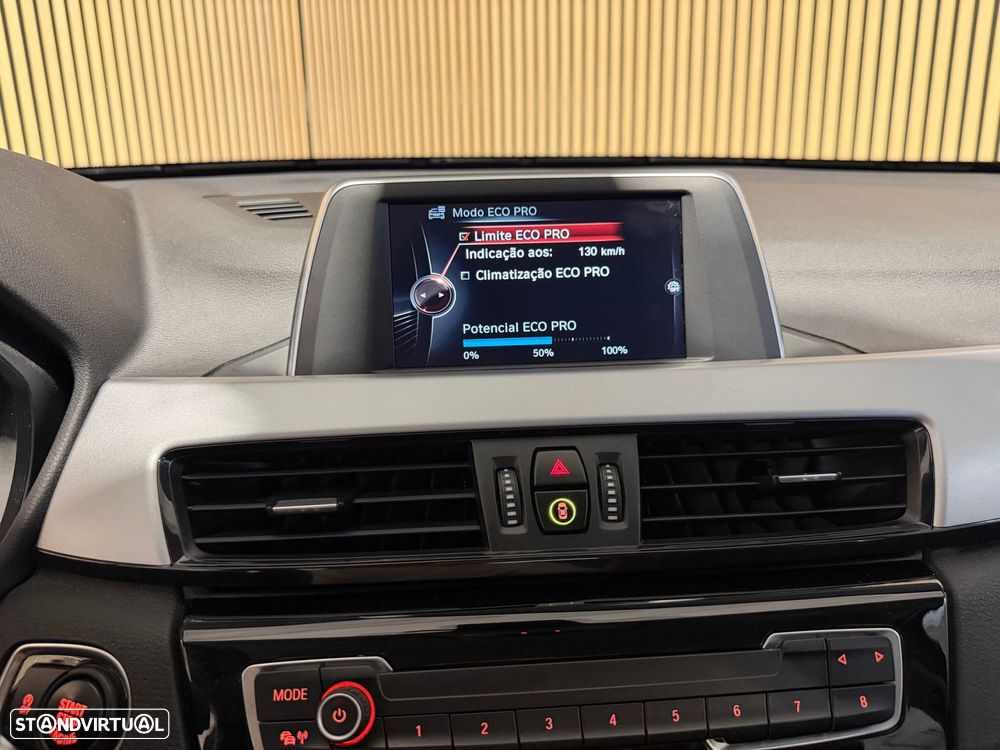 BMW X1 16 d sDrive Advantage - 23