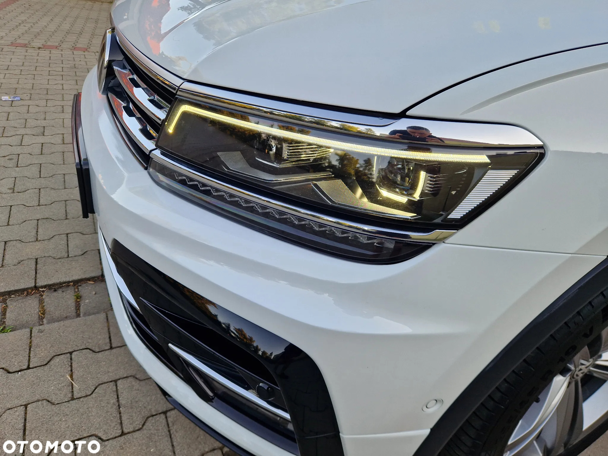 Volkswagen Tiguan 2.0 TDI SCR DSG R-Line - 6