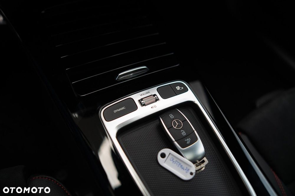 Mercedes-Benz CLA - 14