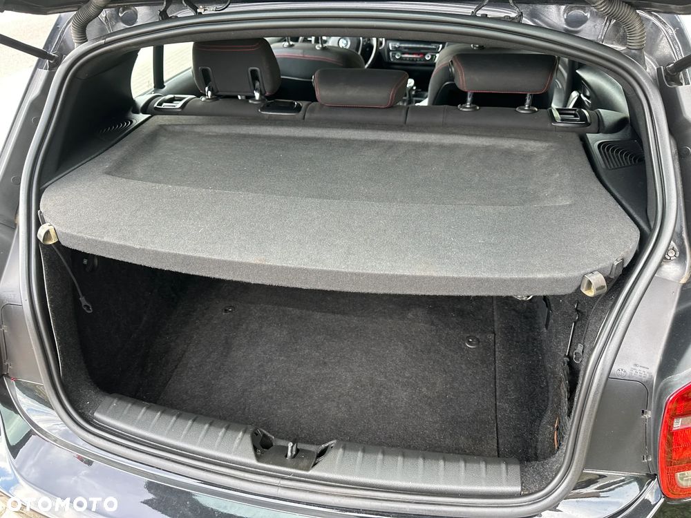 BMW Seria 1 116d DPF - 17