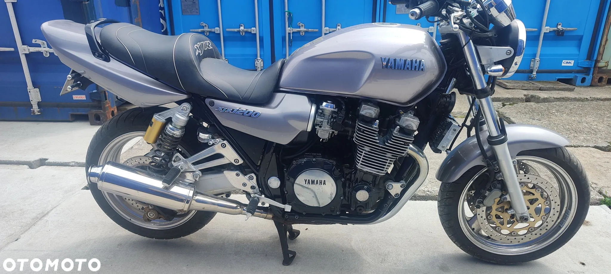 Yamaha XJR - 10