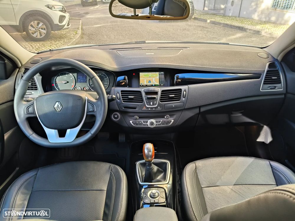 Renault Laguna Break 2.0 dCi Initiale - 23