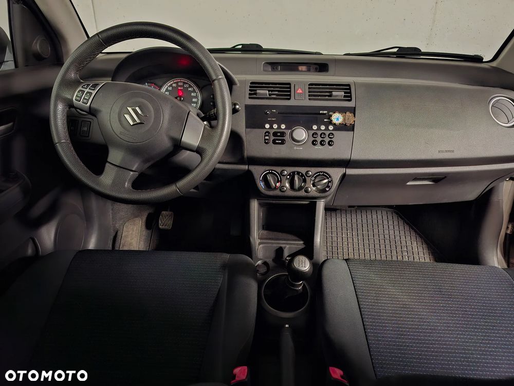 Suzuki Swift 1.3 GLX / Comfort - 9