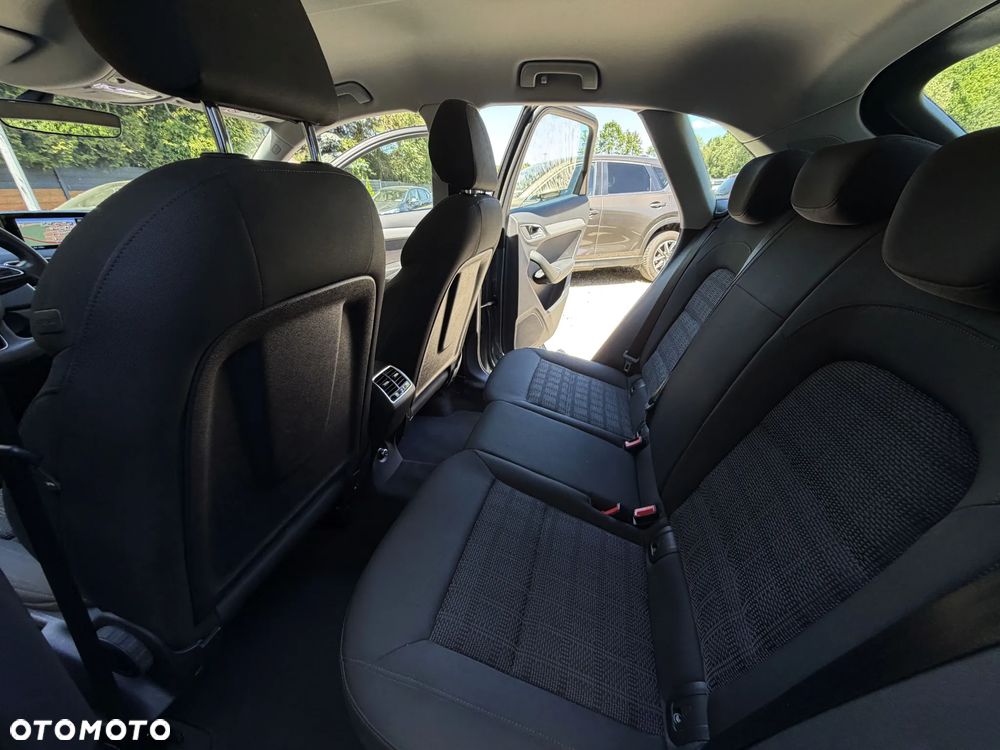 Audi Q3 1.4 TFSI Edycja Specjalna S tronic - 21