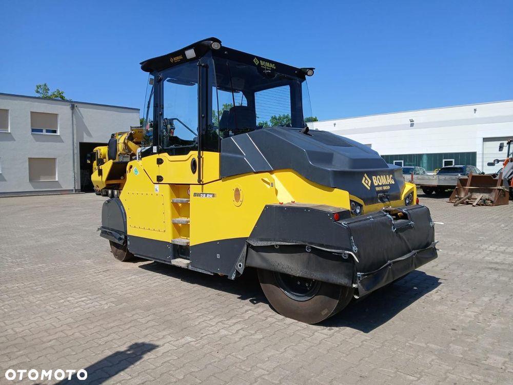 Bomag BW28RH - 1