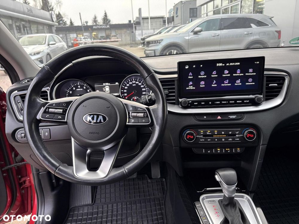 Kia XCeed 1.6 T-GDI Business Line DCT - 13