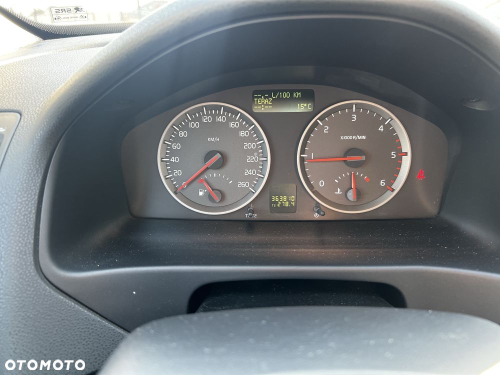 Volvo V50 - 6
