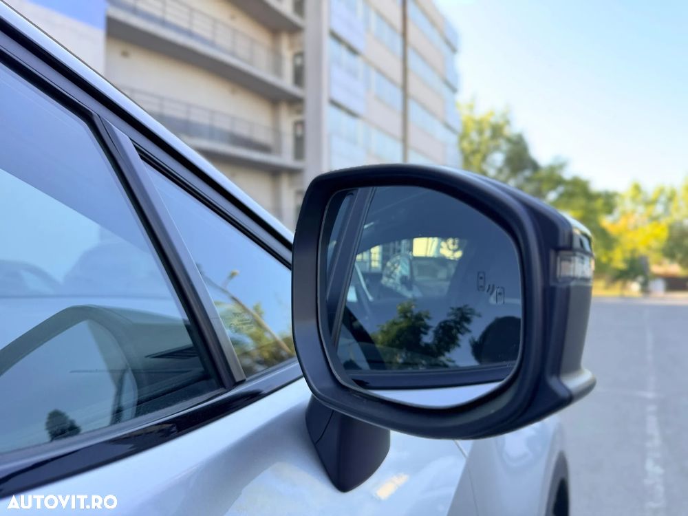 Toyota C-HR 2.0 HEV 197 CP 4x4 CVT Premiere Edition - 38