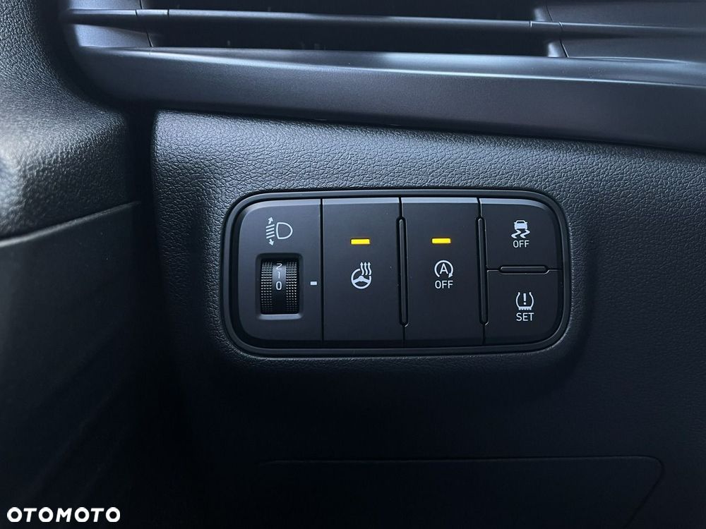 Hyundai Bayon 1.0 T-GDI Smart DCT - 24