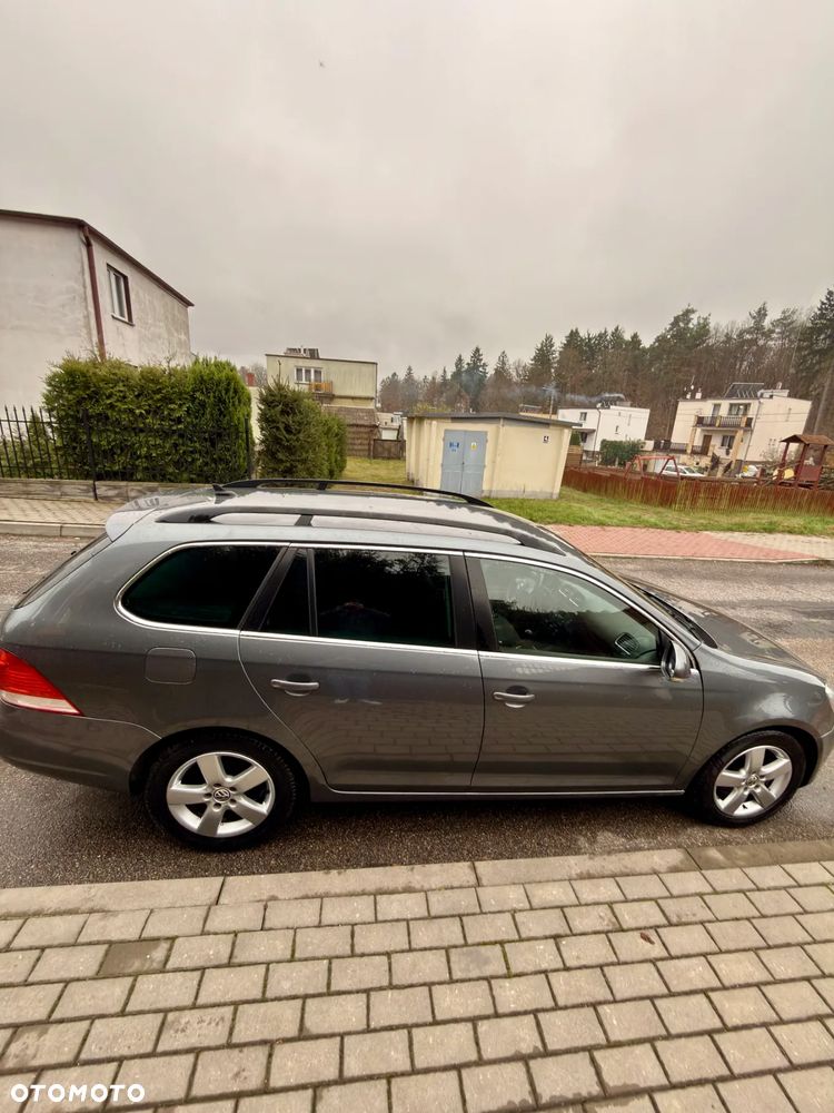 Volkswagen Golf Variant 2.0 TDI DPF Style - 8
