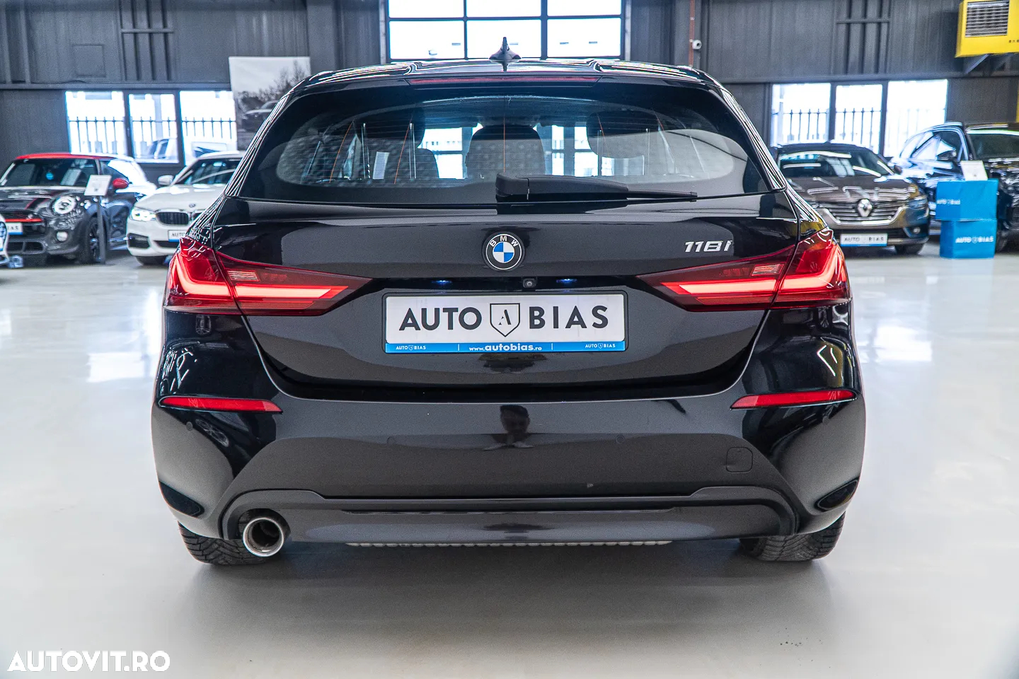 BMW Seria 1 118i Aut. Sport Line - 26