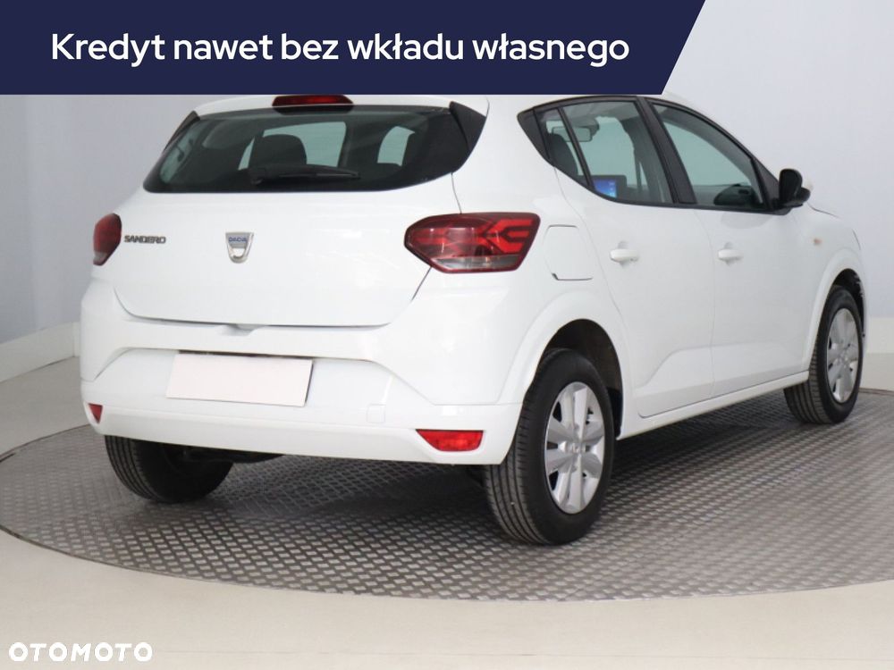 Dacia Sandero - 7