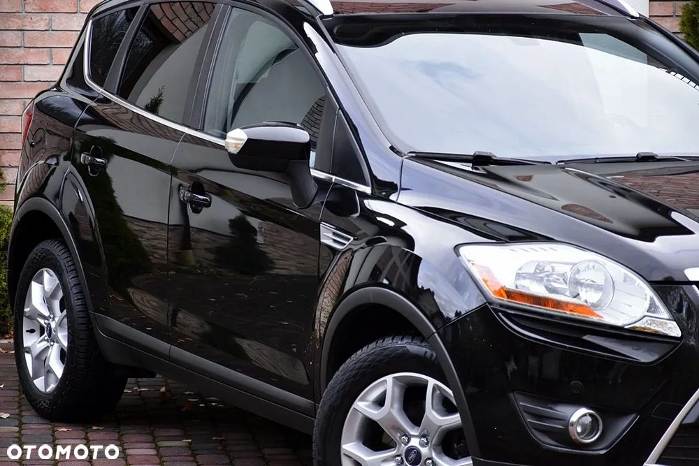 Ford Kuga 2.0 TDCi 4x4 Titanium - 9