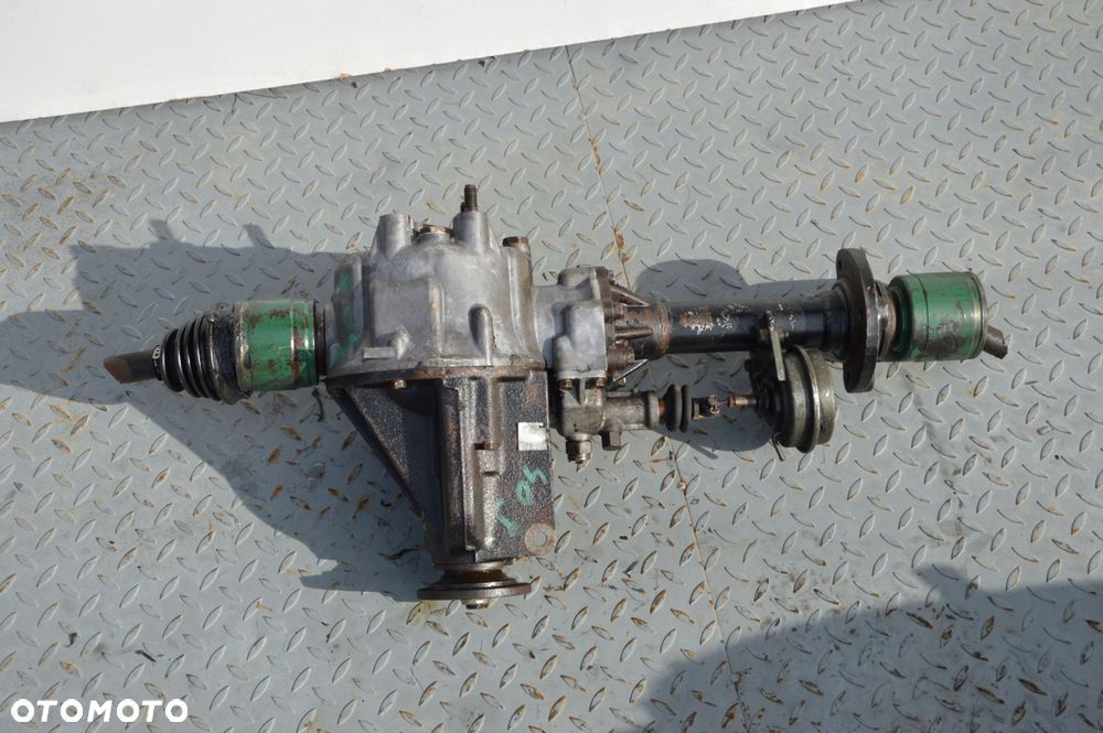 most przód przedni ford ranger mazda b2500 2.5 td 40 9 40/9 - 3