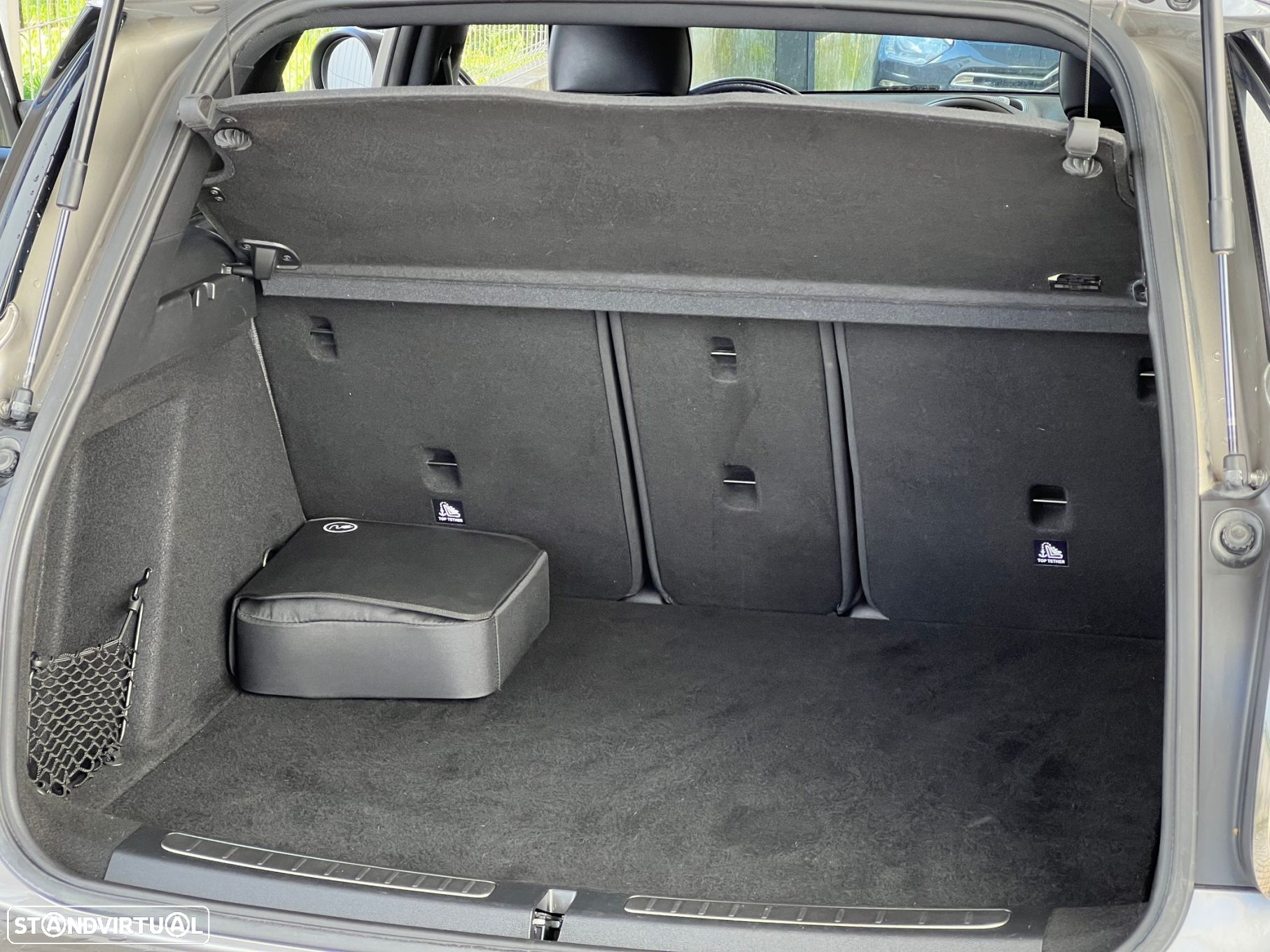 MINI Countryman Cooper SE ALL4 Auto - 14