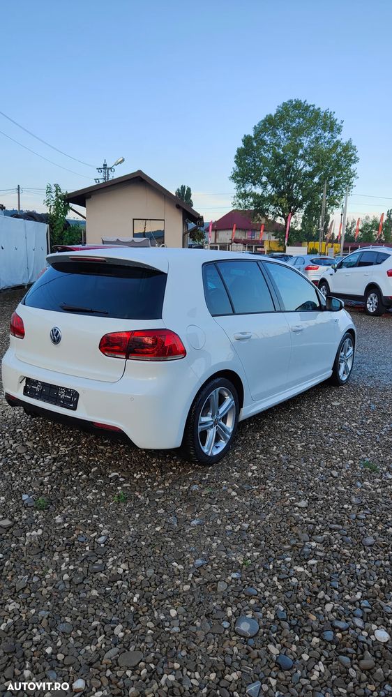 Volkswagen Golf 2.0 TDI 4Motion Tour - 6