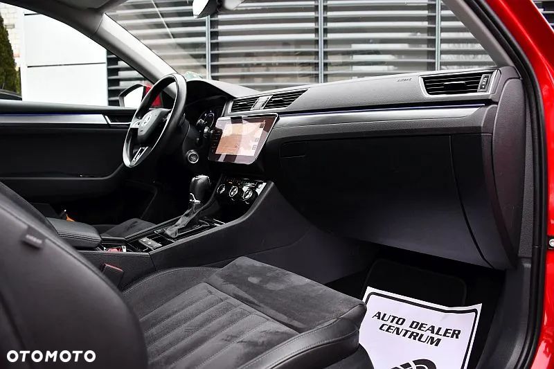 Skoda Superb 2.0 TDI SCR Sportline DSG - 6