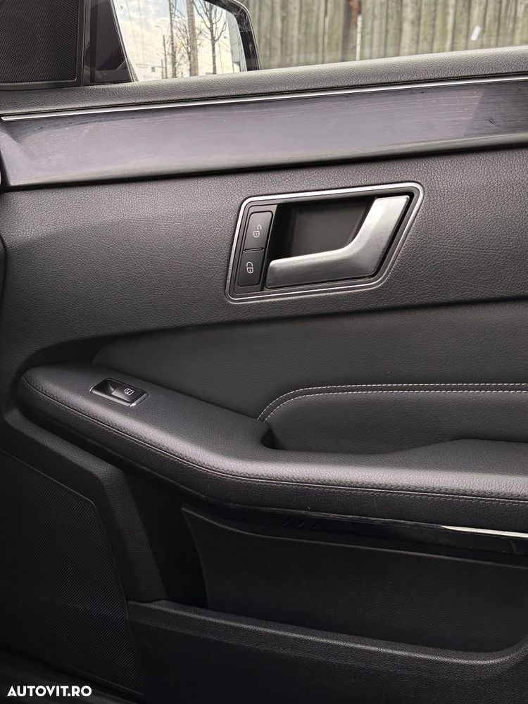 Mercedes-Benz E 200 BlueTEC 7G-TRONIC Elegance - 21