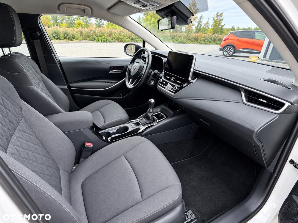 Toyota Corolla 1.5 Comfort - 8