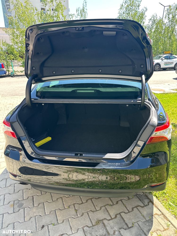 Toyota Camry 2.5 Exclusive - 14