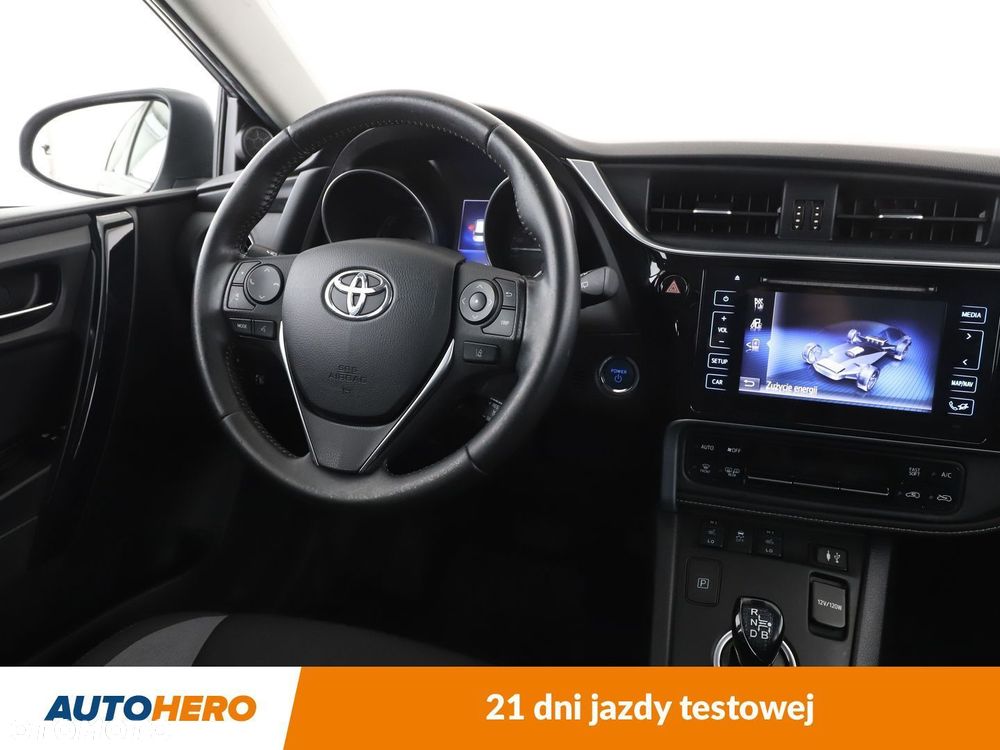 Toyota Auris - 13