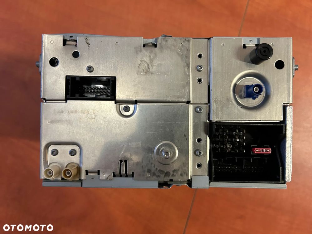 RADIO FABRYCZNE NAWIGACJA VW PASSAT B6 TOURAN 1K0035198B - 4