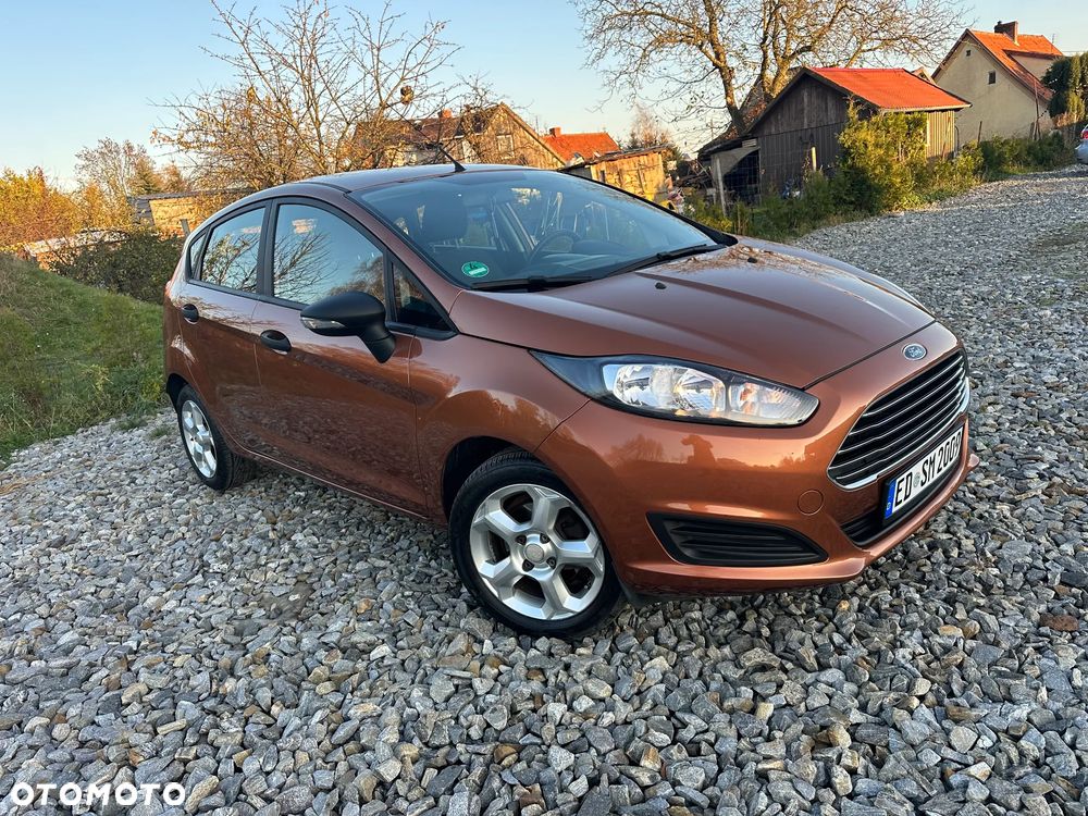 Ford Fiesta 1.25 Ambiente EU5 - 1