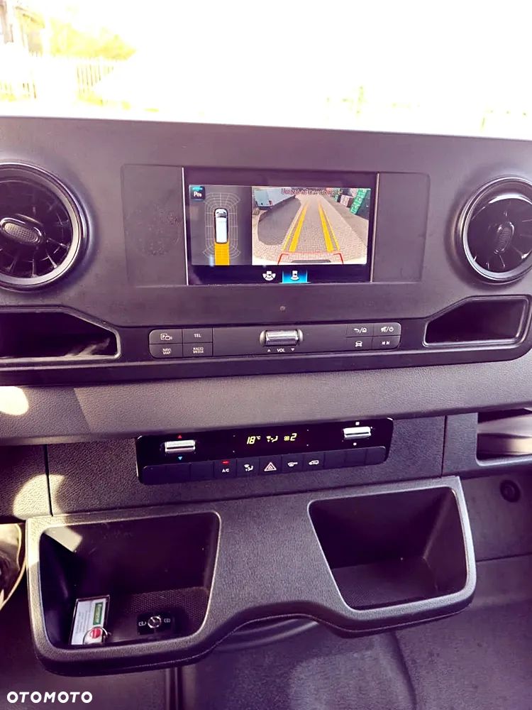 Mercedes-Benz Sprinter 317 CDI - 21
