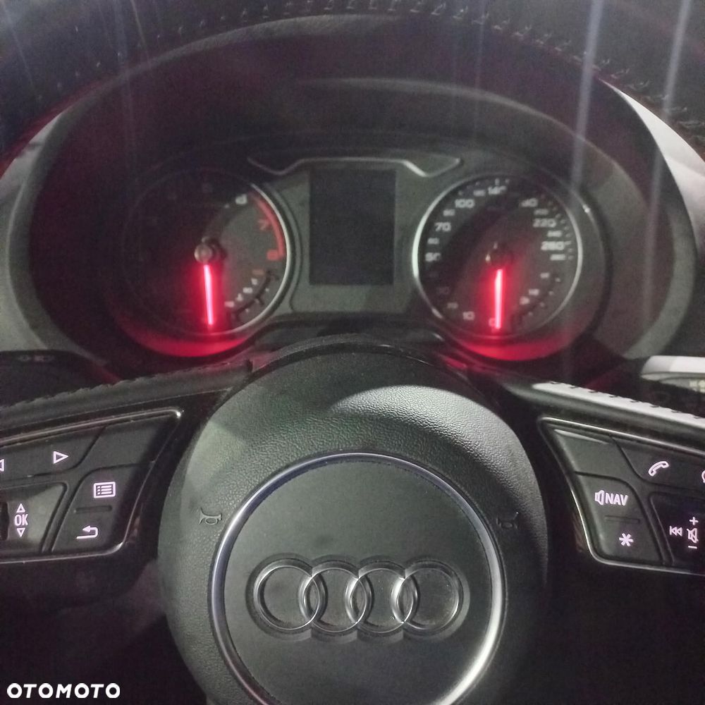 Audi A3 Sportback 1.4 TFSI CoD S tronic - 23