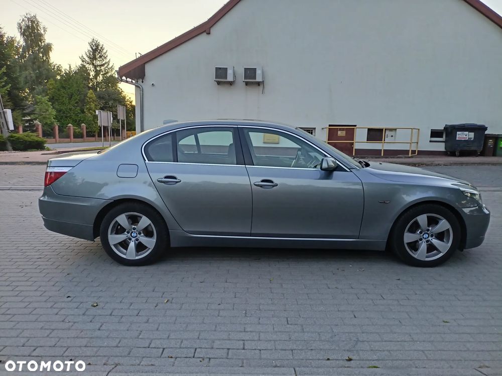BMW Seria 5 520d - 5
