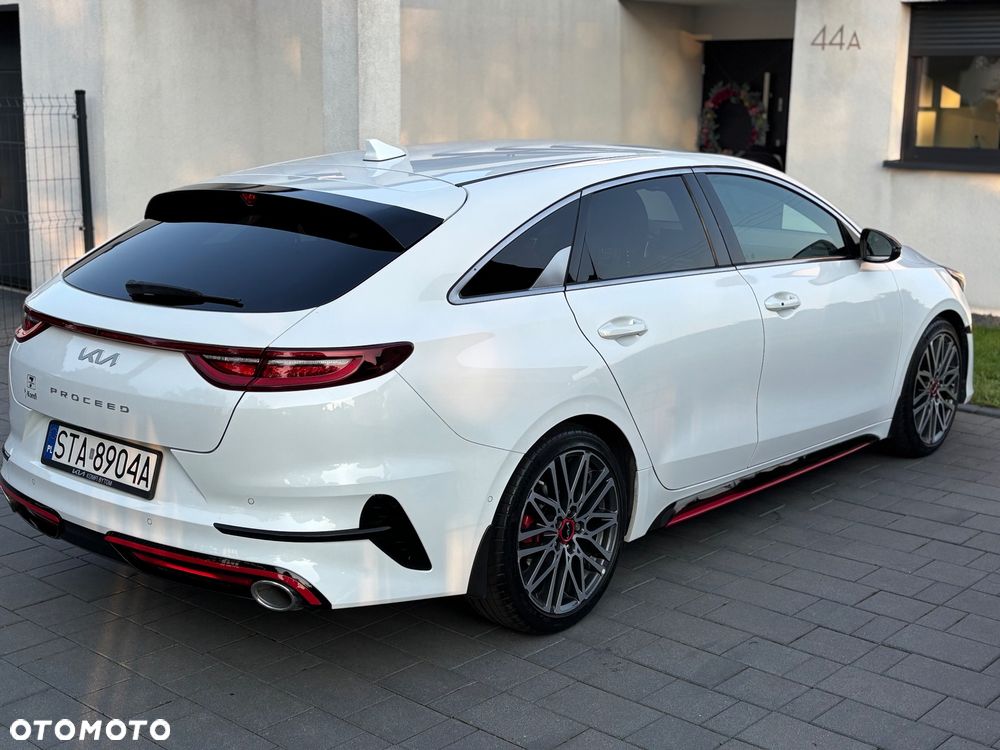 Kia ProCeed - 6