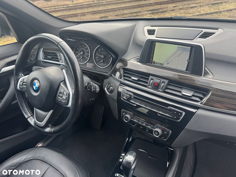 BMW X1 xDrive25i xLine - 18