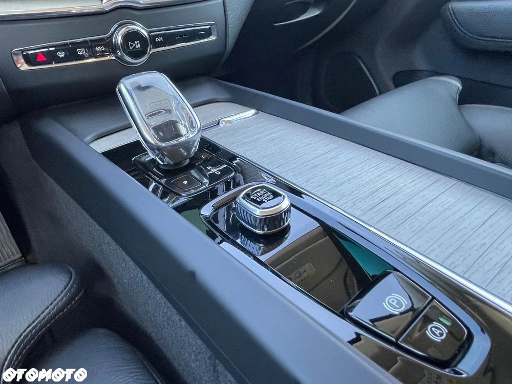 Volvo XC 60 B4 B Inscription - 35
