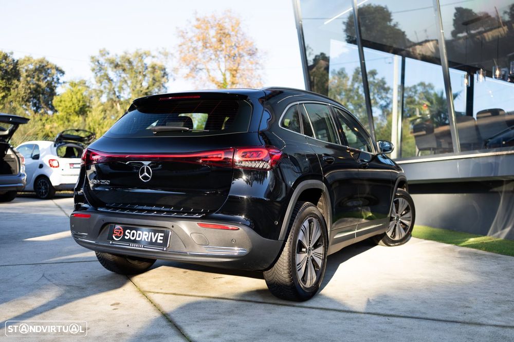 Mercedes-Benz EQA 250+ Progressive - 38