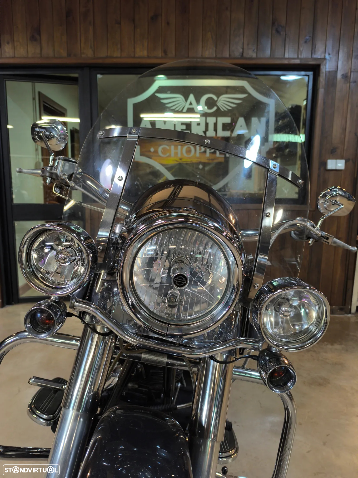 Harley-Davidson FLHR Road King Custom - 12