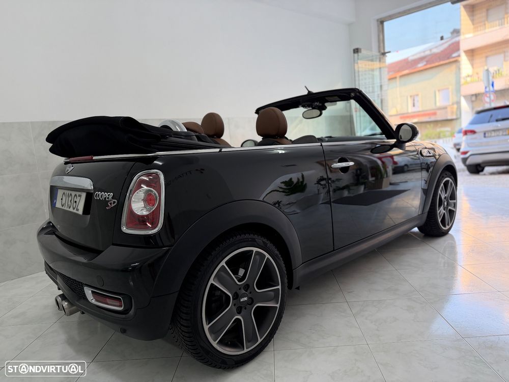MINI Cabrio Cooper SD - 9