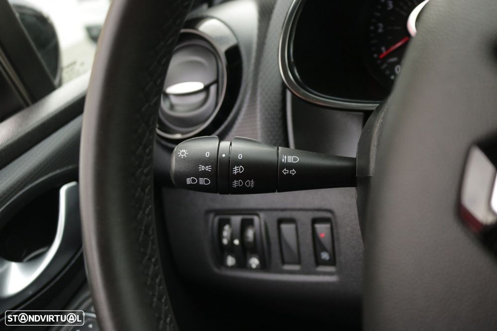 Renault Clio Sport Tourer 1.5 dCi Limited - 28