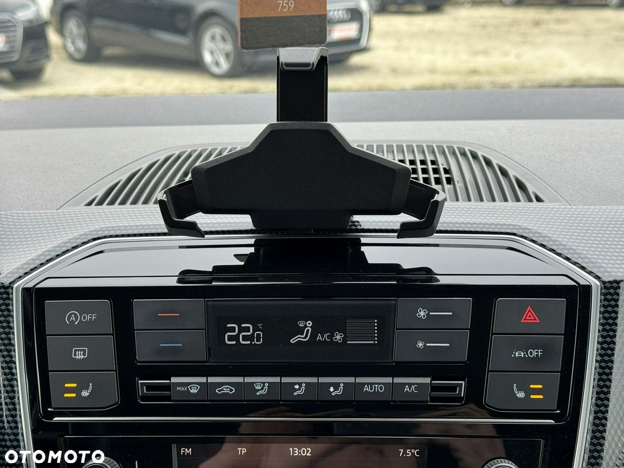 Volkswagen up! - 30