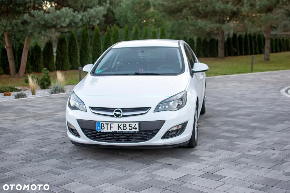 Opel Astra - 9