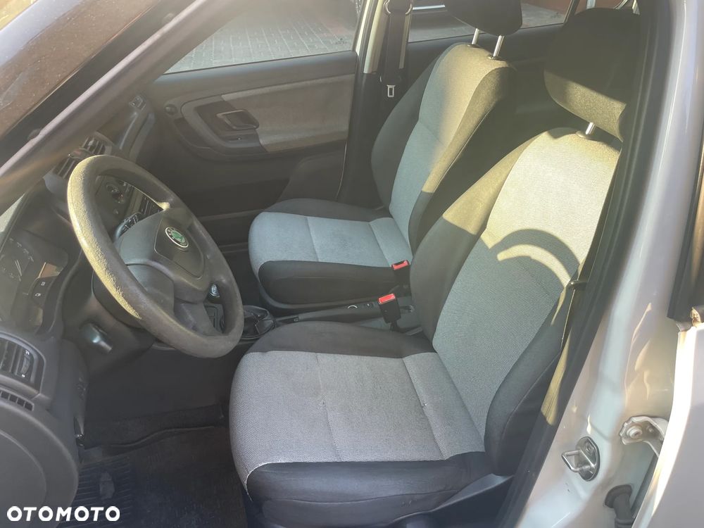 Skoda Fabia 1.6 TDI DPF Classic - 11