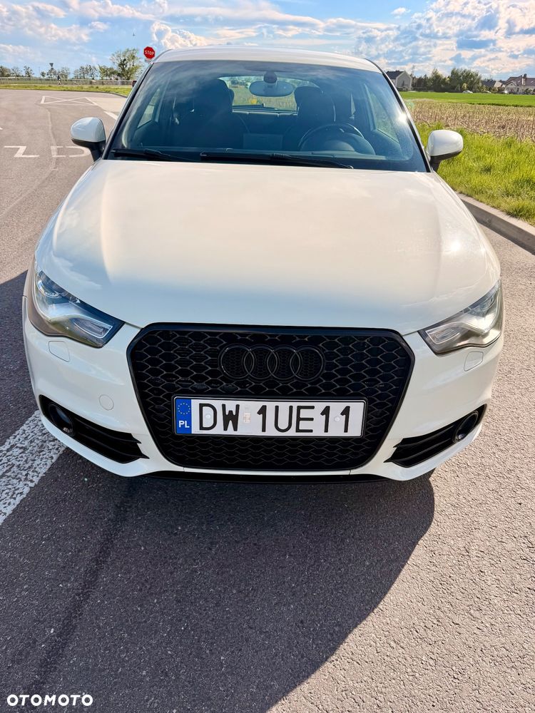 Audi A1 3-drzwiowe 1.6 TDI S line edition - 2